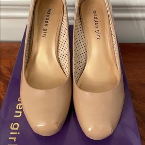 Madden Girl Nude Pumps